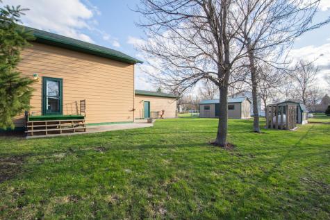 495 3rd Avenue Davenport ND 58021