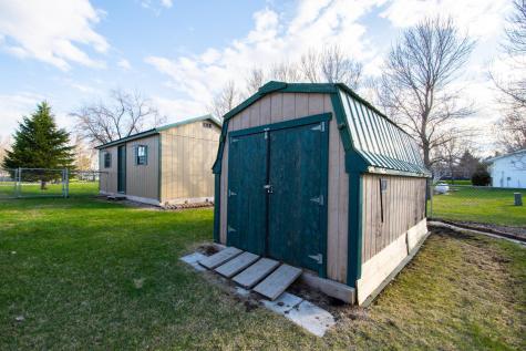 495 3rd Avenue Davenport ND 58021