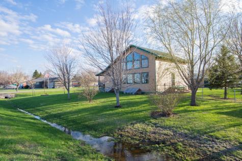 495 3rd Avenue Davenport ND 58021