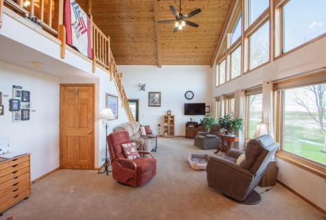 495 3rd Avenue Davenport ND 58021