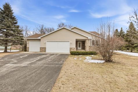 2740 Le Homme Dieu Heights NE Alexandria MN 56308