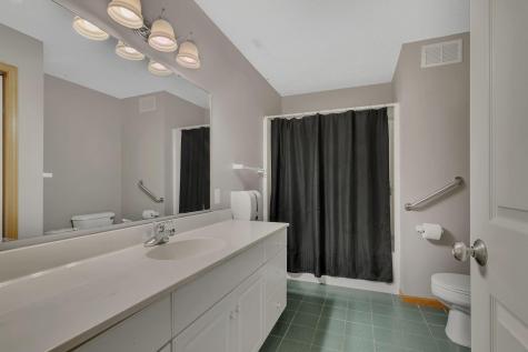 2740 Le Homme Dieu Heights NE Alexandria MN 56308