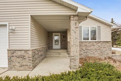 2740 Le Homme Dieu Heights NE Alexandria MN 56308