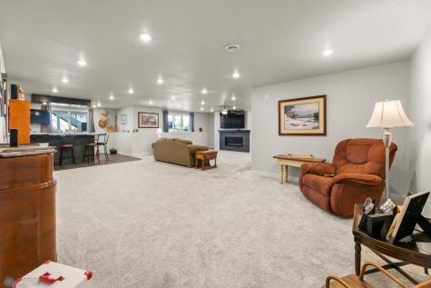 3784 Bell Boulevard E West Fargo ND 58078