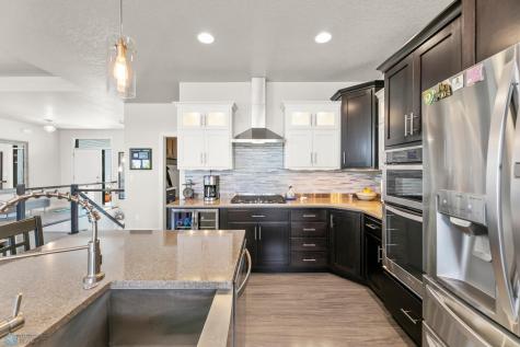 3784 Bell Boulevard E West Fargo ND 58078