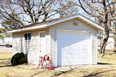 1104 Van Dyke Road NW Alexandria MN 56308