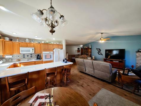 1104 Van Dyke Road NW Alexandria MN 56308