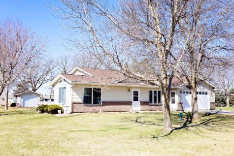 1104 Van Dyke Road NW Alexandria MN 56308