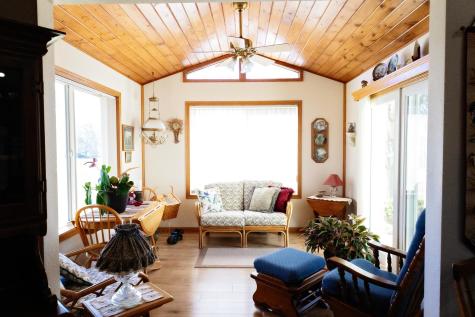 1104 Van Dyke Road NW Alexandria MN 56308