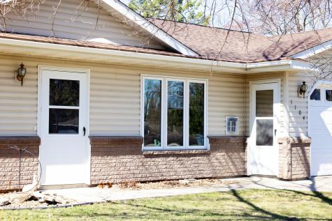 1104 Van Dyke Road NW Alexandria MN 56308