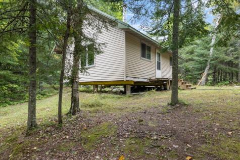 7885 Lake Fourteen Road Britt MN 55710