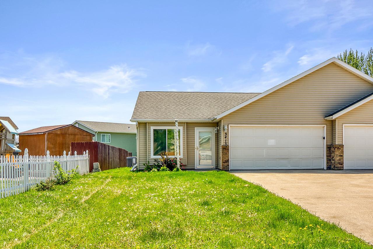 3413 38th Street S Moorhead MN 56560