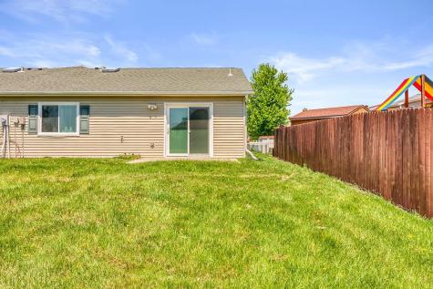 3413 38th Street S Moorhead MN 56560