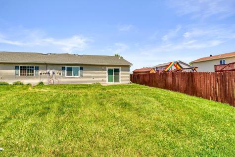 3413 38th Street S Moorhead MN 56560