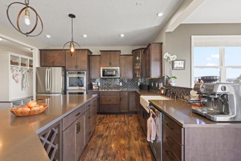4377 Parkview Circle Anoka MN 55303