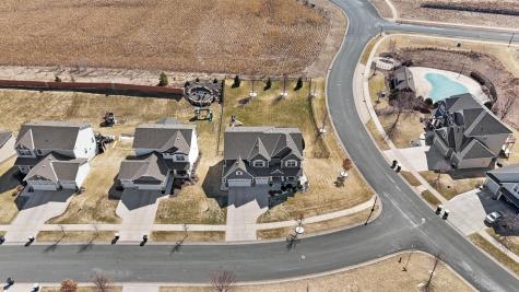 4377 Parkview Circle Anoka MN 55303