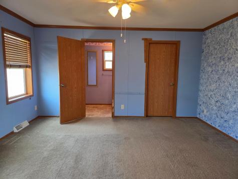 9 Holly Lane Duluth MN 55810
