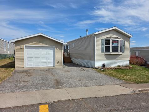 9 Holly Lane Duluth MN 55810