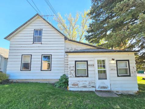 124 Park Avenue SW Silver Lake MN 55381