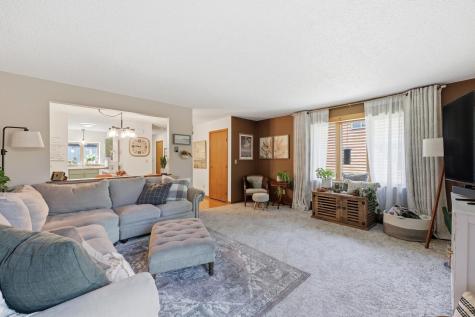 2011 Park Boulevard S Fargo ND 58103