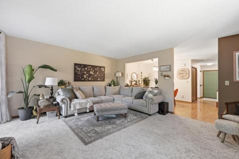 2011 Park Boulevard S Fargo ND 58103