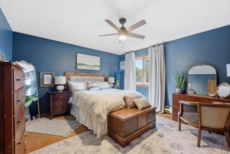 2011 Park Boulevard S Fargo ND 58103