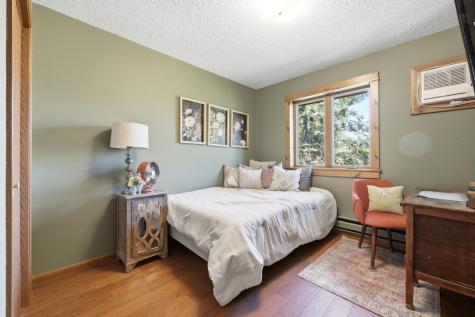 2011 Park Boulevard S Fargo ND 58103