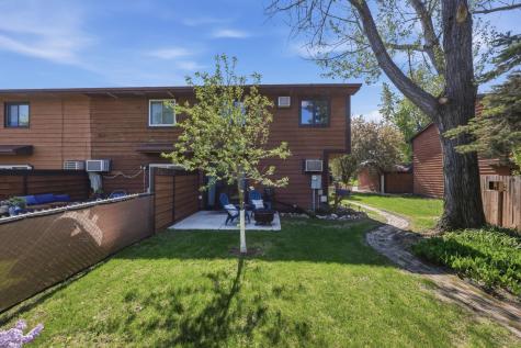 2011 Park Boulevard S Fargo ND 58103