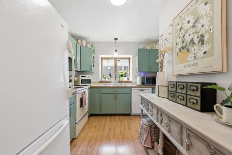 2011 Park Boulevard S Fargo ND 58103