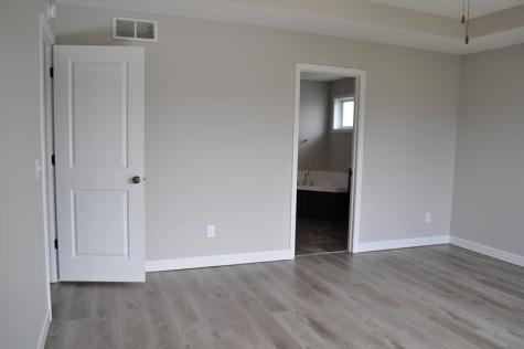 6886 Jewel Avenue S Cottage Grove MN 55016