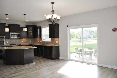 6886 Jewel Avenue S Cottage Grove MN 55016