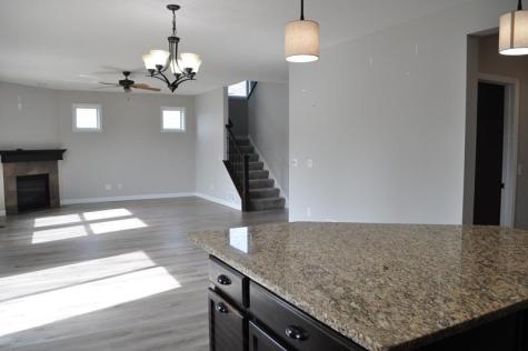 6886 Jewel Avenue S Cottage Grove MN 55016