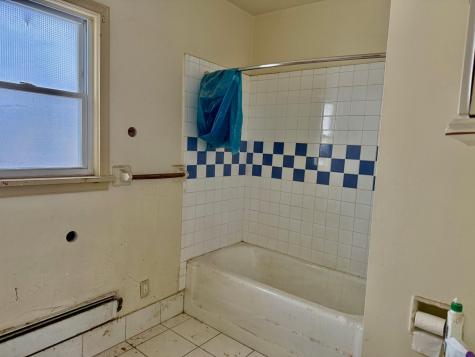 505 8 1/2 Street S Virginia MN 55792