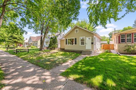 3712 Orchard Avenue N Robbinsdale MN 55422