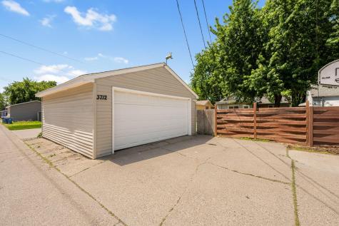 3712 Orchard Avenue N Robbinsdale MN 55422