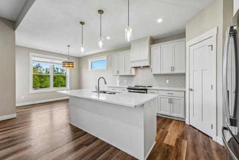 12580 Masters Lane Lindstrom MN 55045