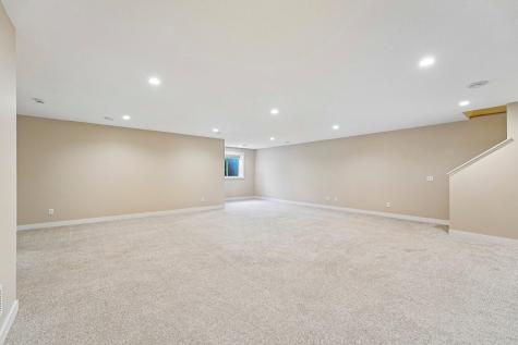 12580 Masters Lane Lindstrom MN 55045