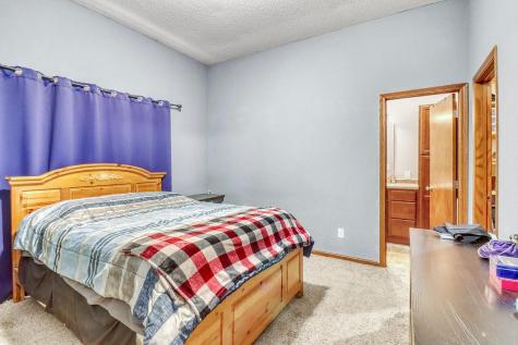 302 Chicago Avenue Breckenridge MN 56520