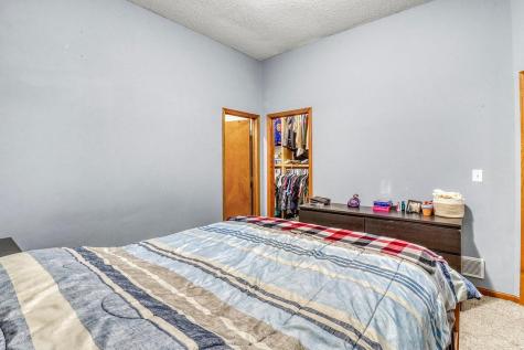 302 Chicago Avenue Breckenridge MN 56520