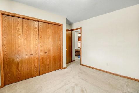 302 Chicago Avenue Breckenridge MN 56520