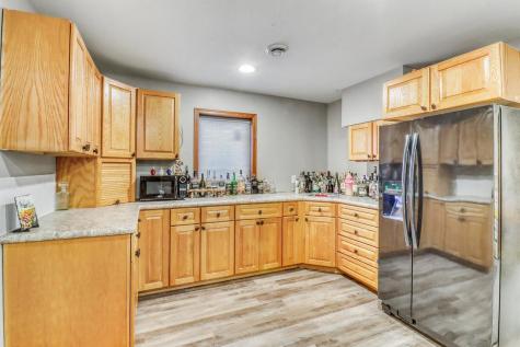 302 Chicago Avenue Breckenridge MN 56520