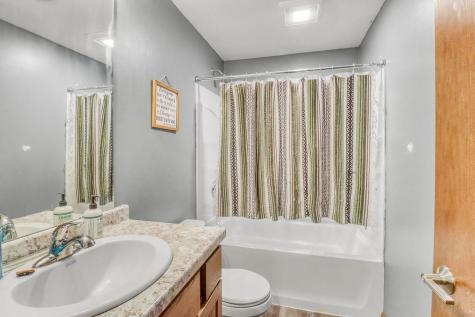 302 Chicago Avenue Breckenridge MN 56520