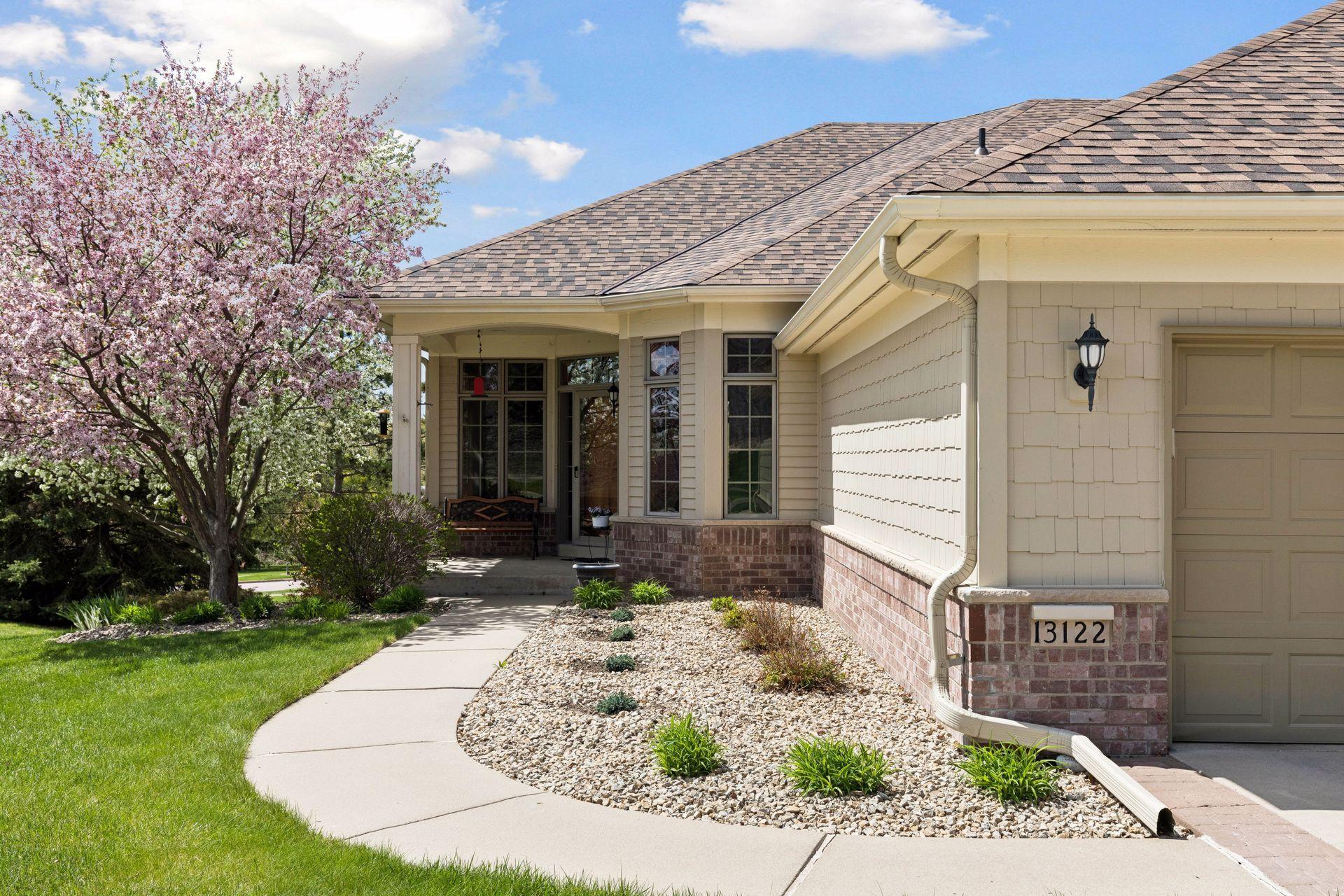 13122 Evermoor Parkway Apple Valley MN 55124