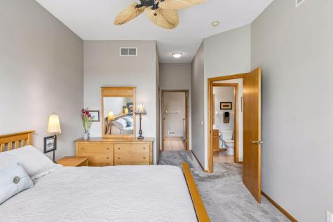 13122 Evermoor Parkway Apple Valley MN 55124