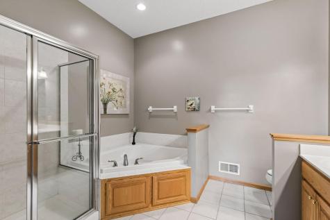 13122 Evermoor Parkway Apple Valley MN 55124