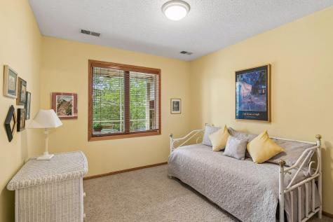 13122 Evermoor Parkway Apple Valley MN 55124