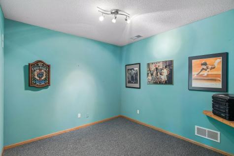 13122 Evermoor Parkway Apple Valley MN 55124