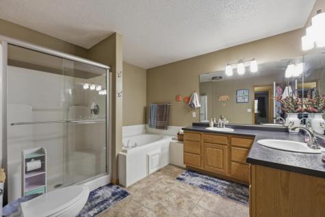 3545 42nd Avenue S Fargo ND 58104