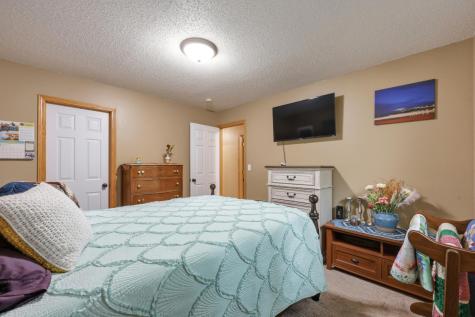3545 42nd Avenue S Fargo ND 58104