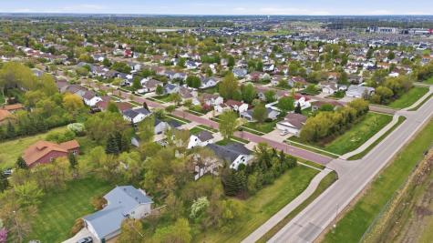 3545 42nd Avenue S Fargo ND 58104